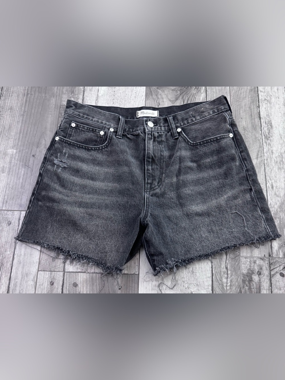 Madewell Relaxed Mid-Length Denim Shorts Grey Distressed Raw Hem 30